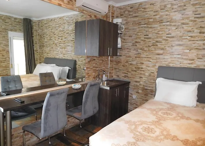Luxury Living Apartments And Spa